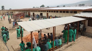 burundi-prison-mpimba-interieur